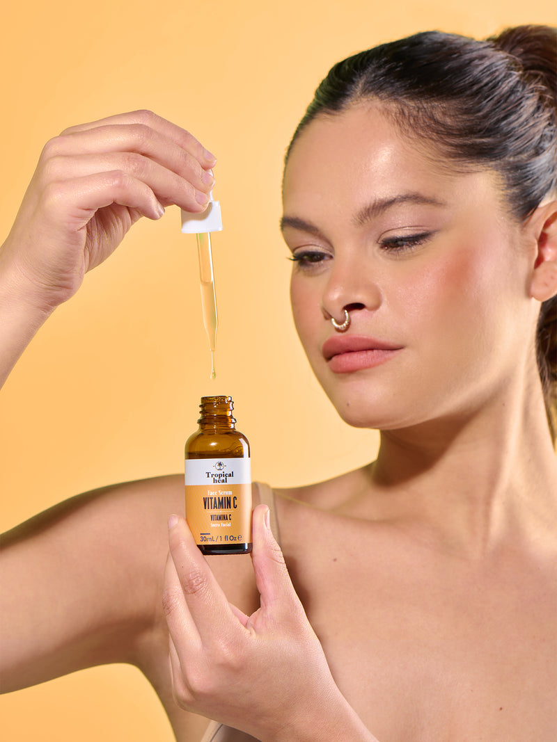 Serum con Vitamina C al 10% antioxidante para piel normal a seca